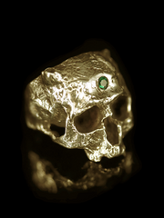 Skull Ring with Emerald